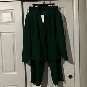 Women’s Yunclos Pants Suit Size XXL